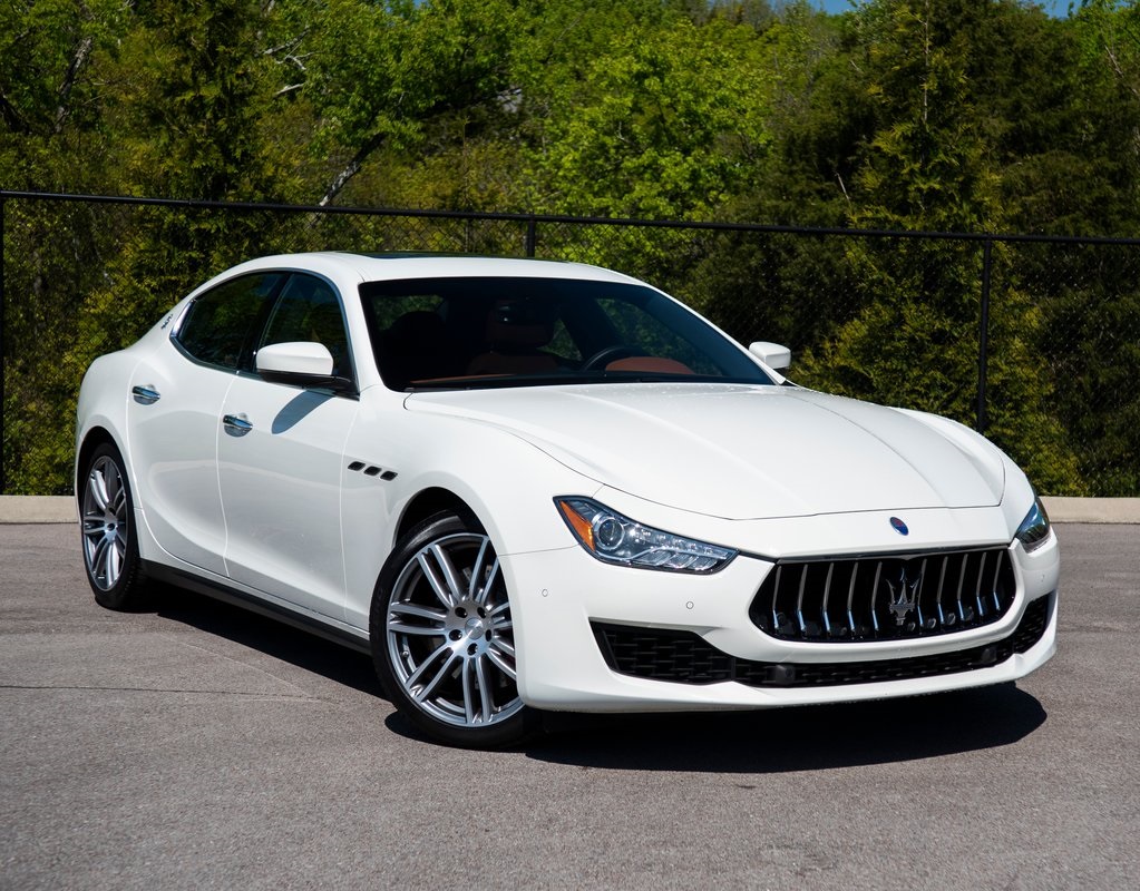 Maserati ghibli 2019